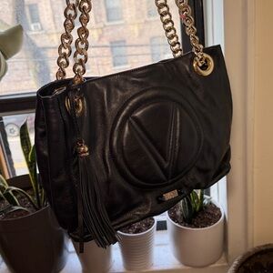 Authentic Valentino showed the bag